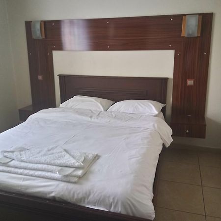 Isik Hotel Edirne Esterno foto