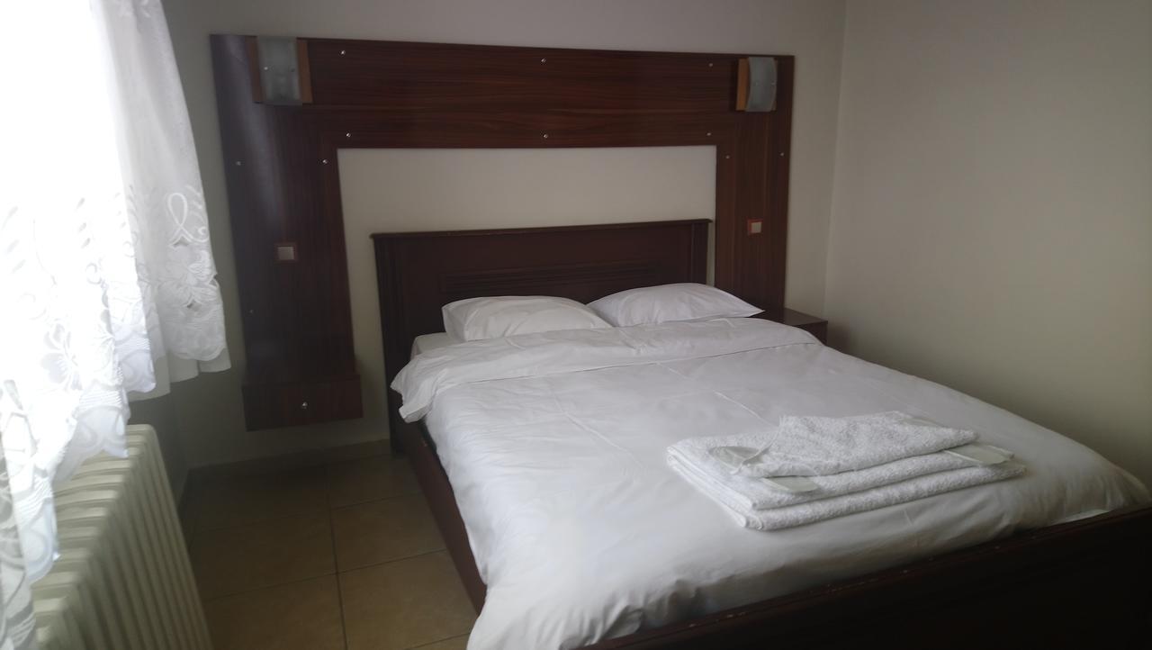 Isik Hotel Edirne Esterno foto